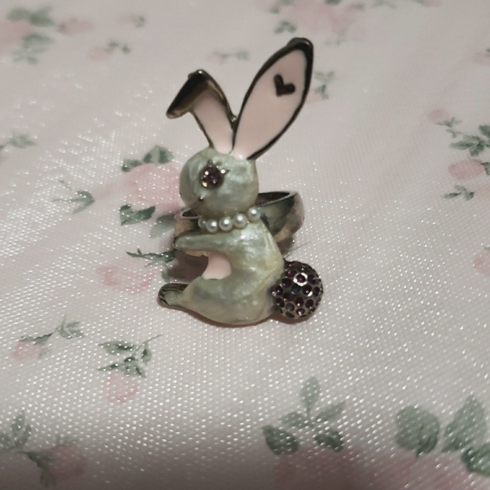 Bunny Ring
